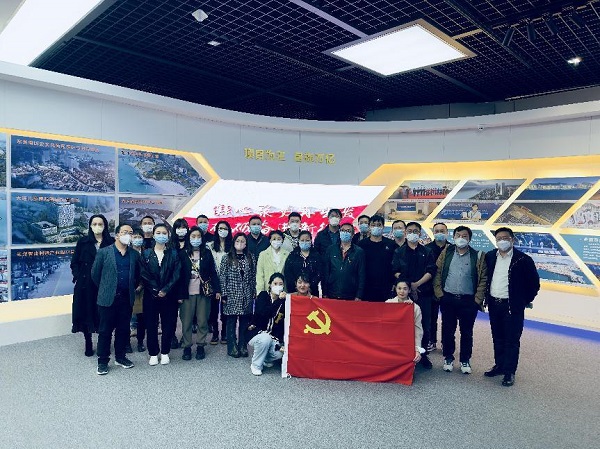 國商、第五支部參觀(guān).jpg